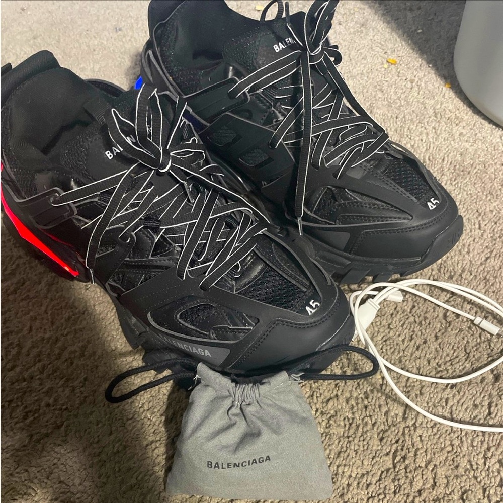 Balenciaga track LED